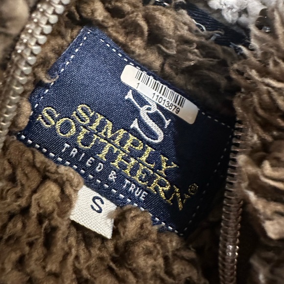 Simply Southern Faux Sherpa Teddy Jacket - Picture 3 of 3